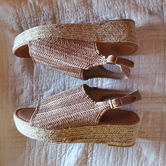 Brown, tan, twine wedge shoes in women's size US 9.5 - Picture 5 of 9